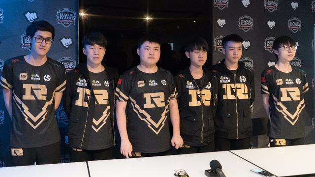 作和坚固防 作和坚固防