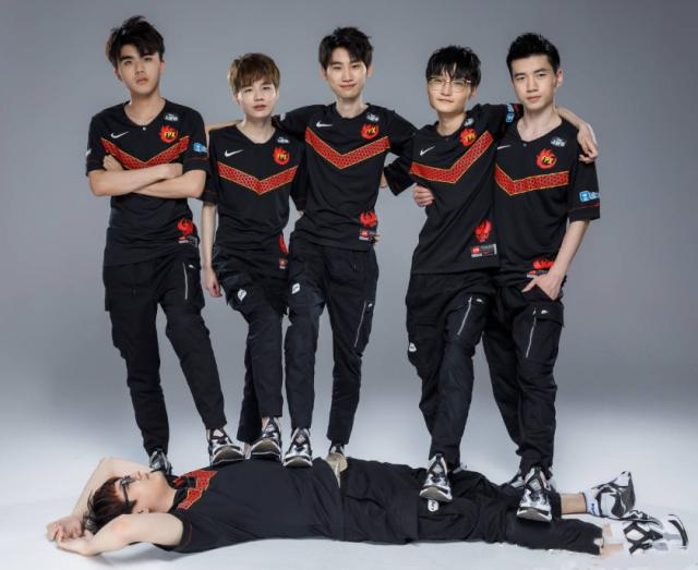 以争夺通往 以争夺通往