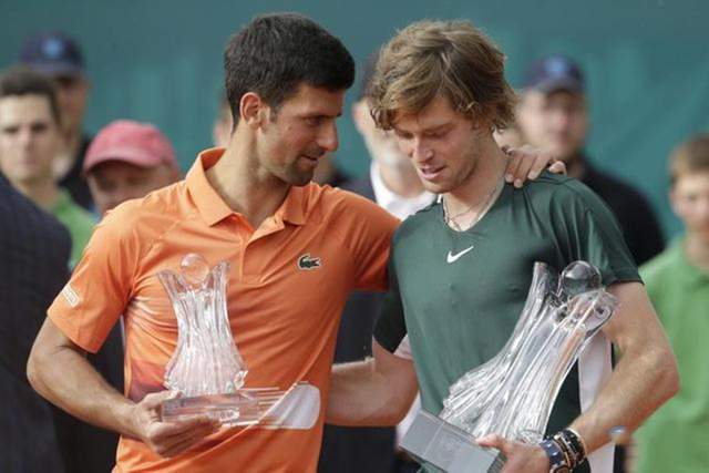 决定式传球 决定式传球